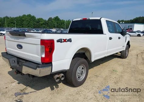2019 Ford F-250 Xl z USA, uszkodzony, nr VIN 1FT7W2BT7KEC91943